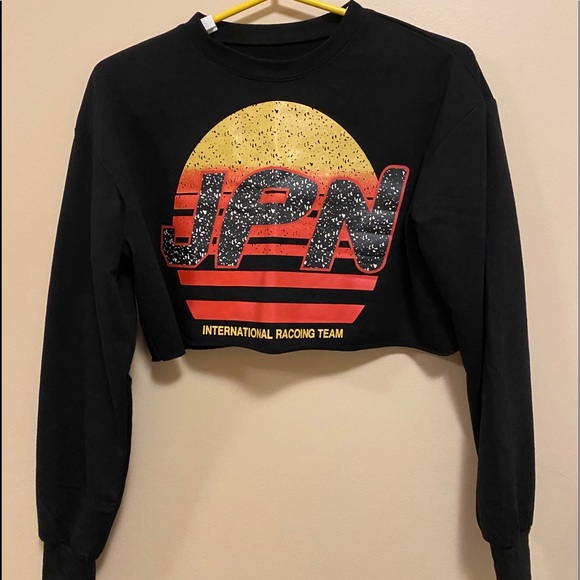 Black Vintage Sweatshirt - Picture 2 of 3